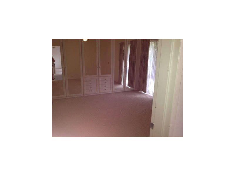 6 Gough Place, Samson WA 6163