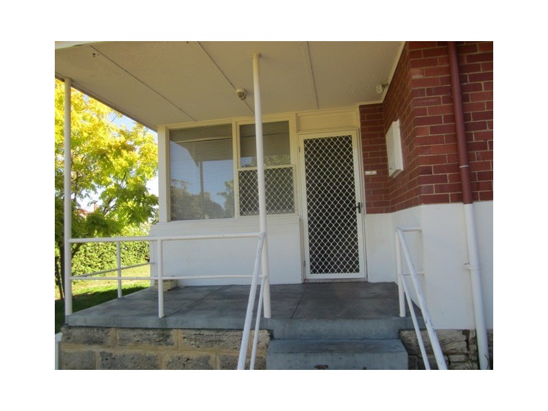 57 Counsel Road, Coolbellup WA 6163