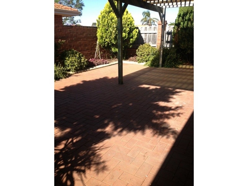 3/8 Fallow Crescent, Spearwood WA 6163