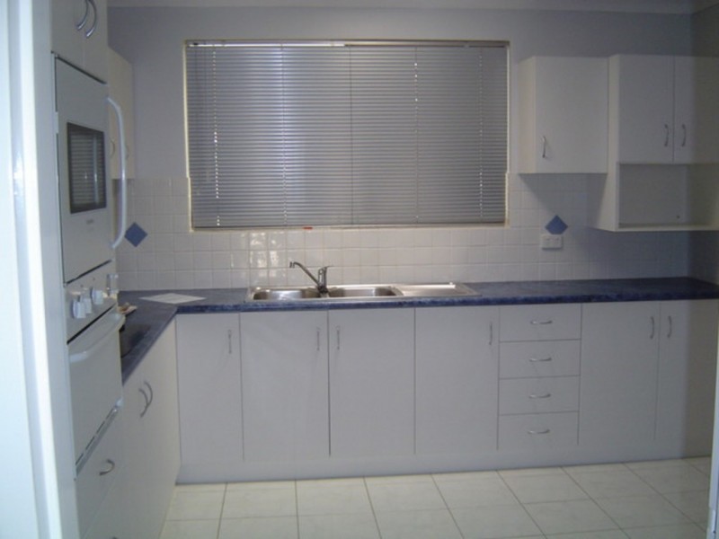 5 Loris Way, Kardinya WA 6163