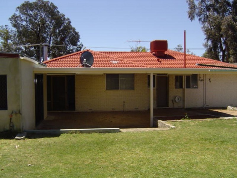 5 Loris Way, Kardinya WA 6163
