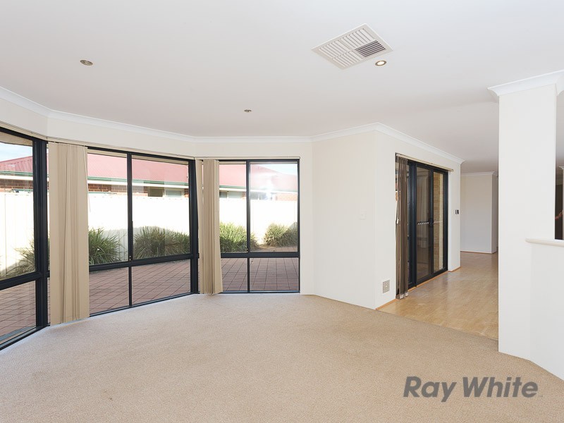 47 Thomas Street, South Lake WA 6164