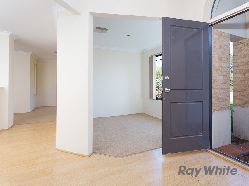 47 Thomas Street, South Lake WA 6164