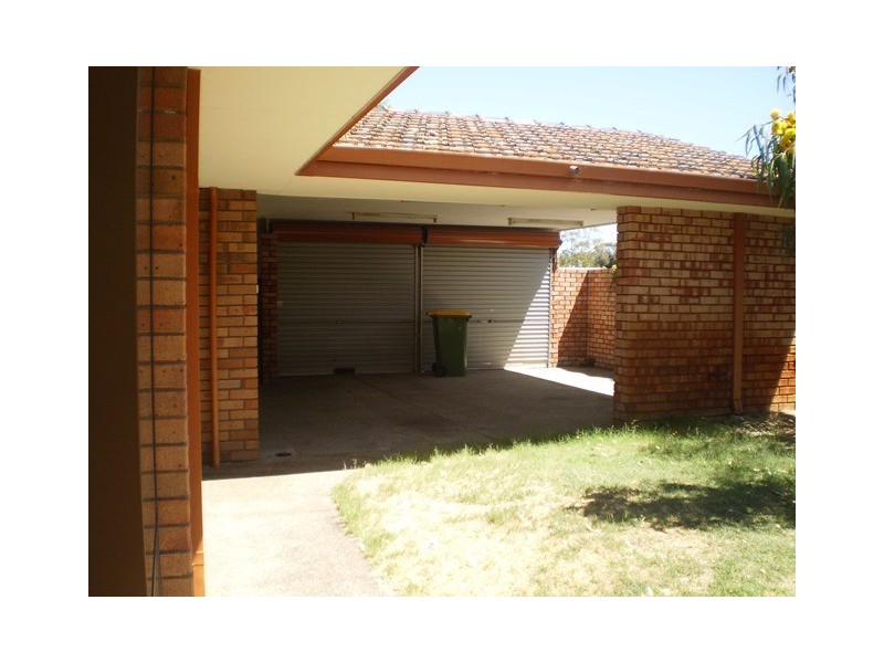 12 Mallard Avenue, Bibra Lake WA 6163