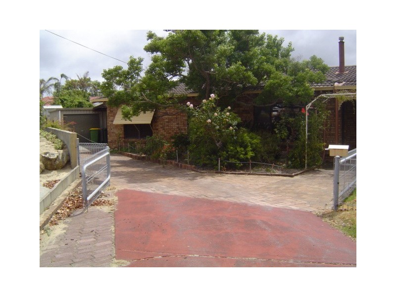 10 Jarrah Court, Yangebup WA 6164