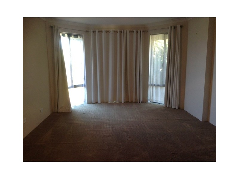 11 Lafayette Boulevarde, Bibra Lake WA 6163