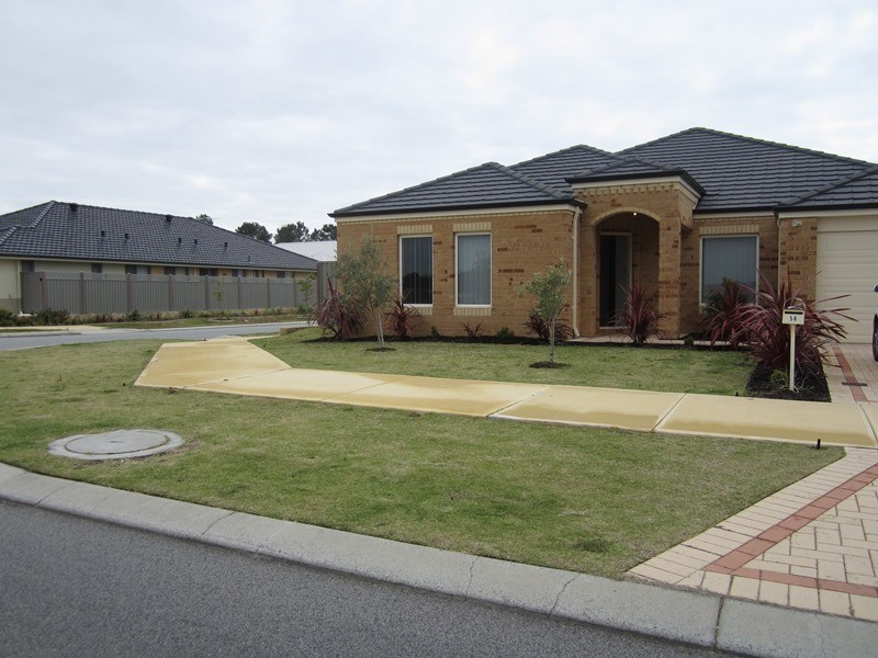 56 Columbia Parkway, Piara Waters WA 6112