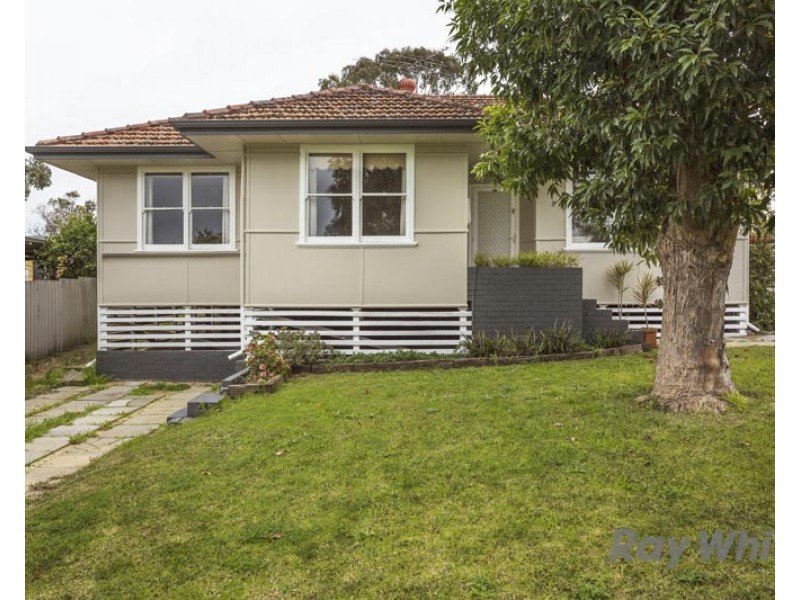 8 Indle Street, Willagee WA 6156