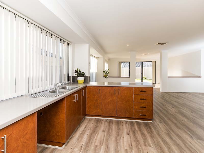 106 Furley Road, Southern River WA 6110