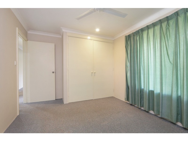 2B Du Maurier Road, North Lake WA 6163