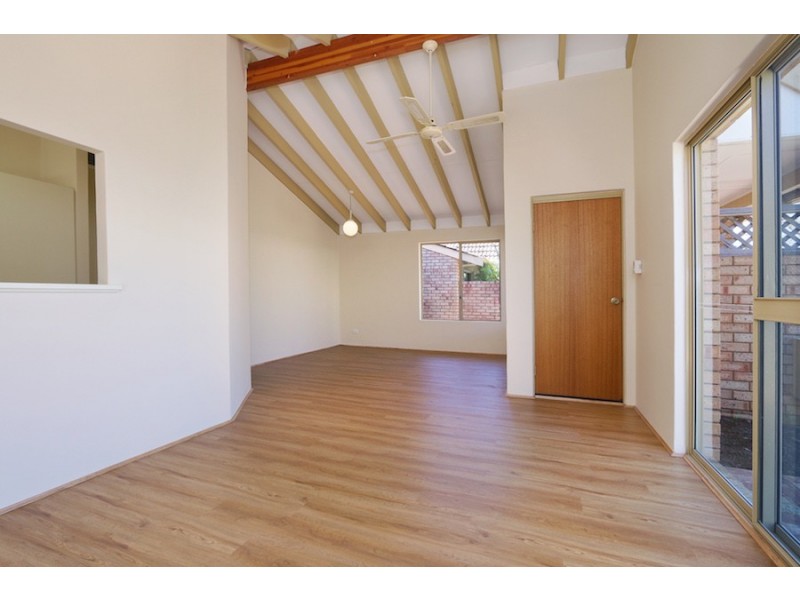 7/41 Point Walter Rd, Bicton WA 6157