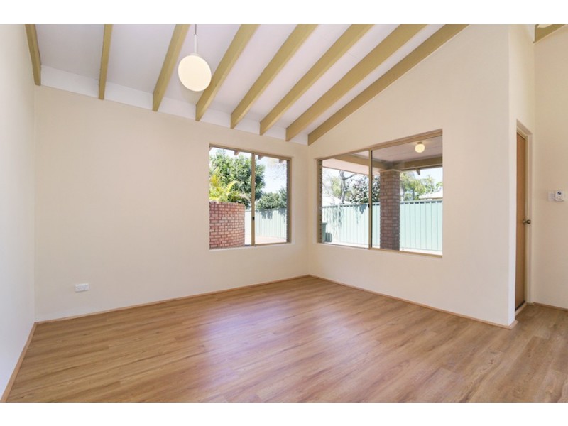 7/41 Point Walter Rd, Bicton WA 6157