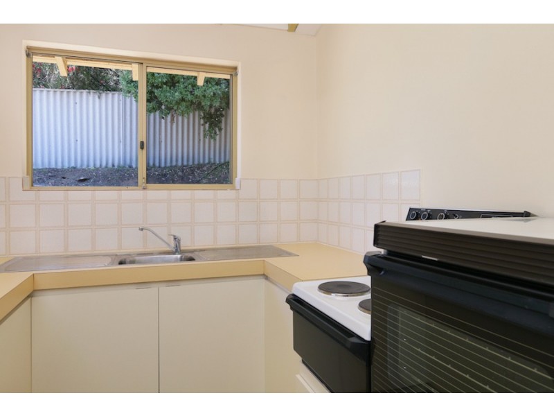 7/41 Point Walter Rd, Bicton WA 6157