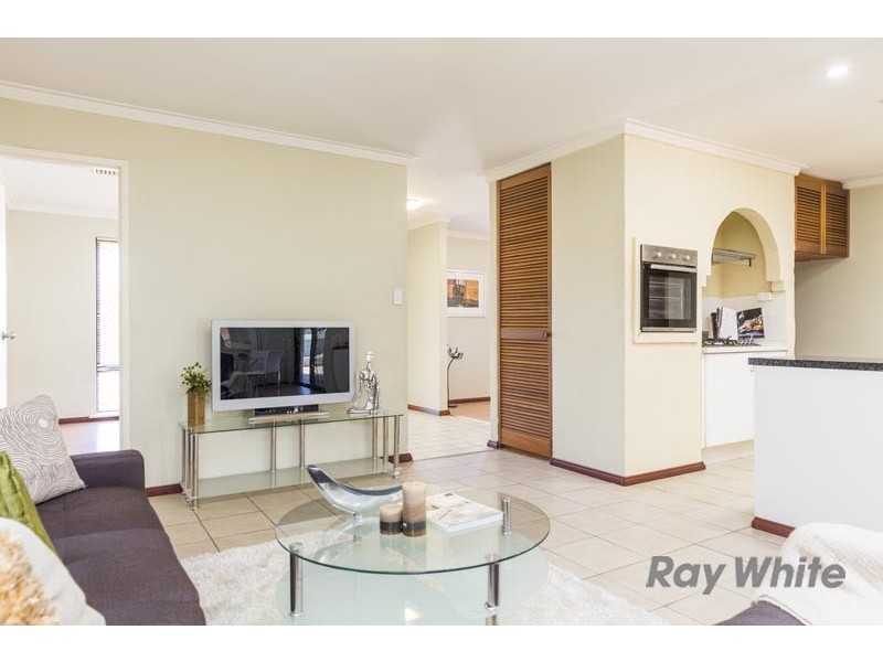 52 Petterson Ave, Kardinya WA 6163