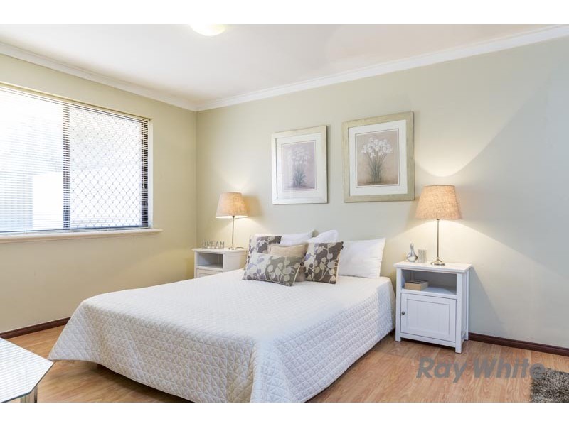 52 Petterson Ave, Kardinya WA 6163