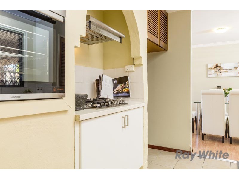 52 Petterson Ave, Kardinya WA 6163