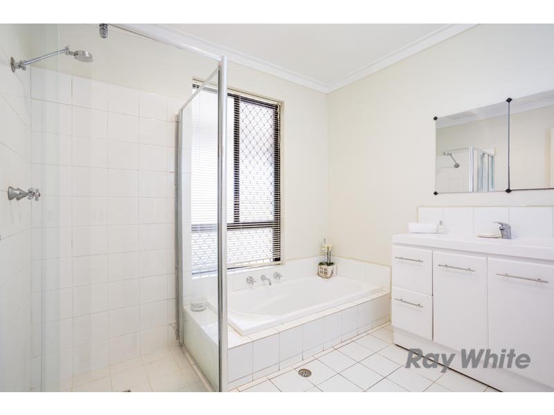 52 Petterson Ave, Kardinya WA 6163