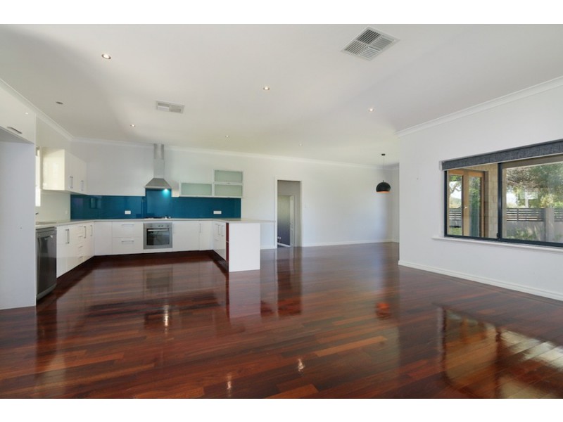 39 Worley, Willagee WA 6156