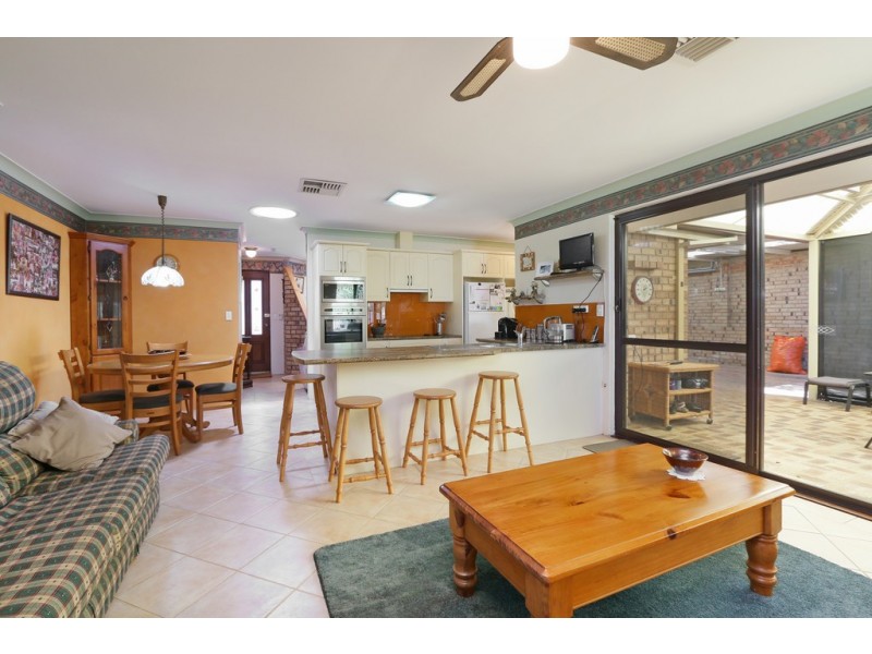 14 Still Water Gardens, South Lake WA 6164