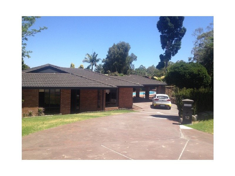 12 Spence Court, Leeming WA 6149