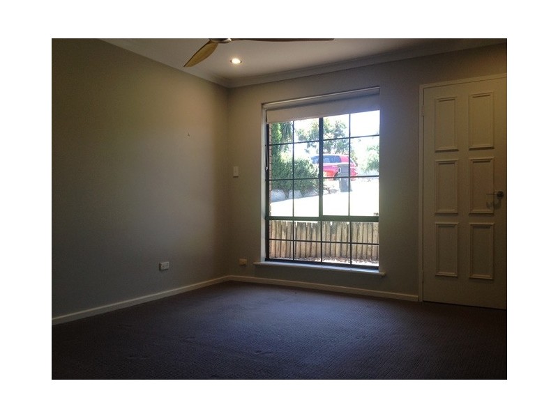 12 Spence Court, Leeming WA 6149