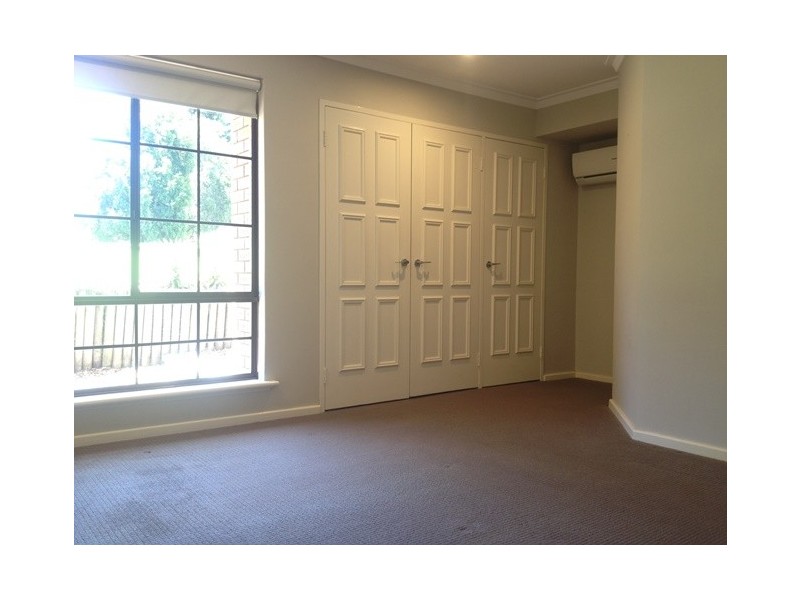 12 Spence Court, Leeming WA 6149