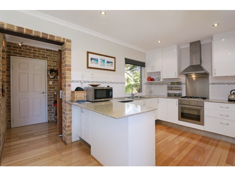3A Ochiltree Way, Kardinya WA 6163