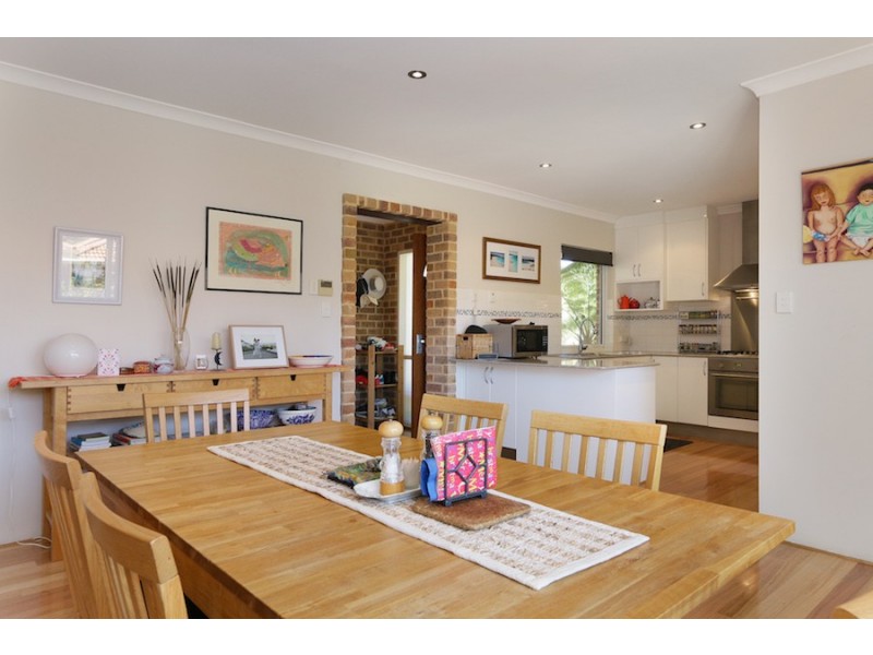 3A Ochiltree Way, Kardinya WA 6163