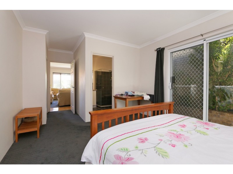 3A Ochiltree Way, Kardinya WA 6163