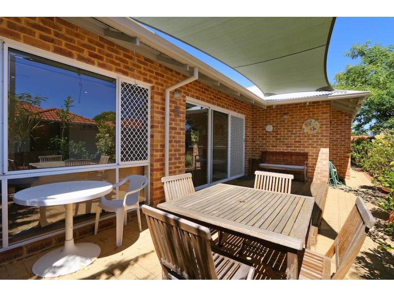 3A Ochiltree Way, Kardinya WA 6163