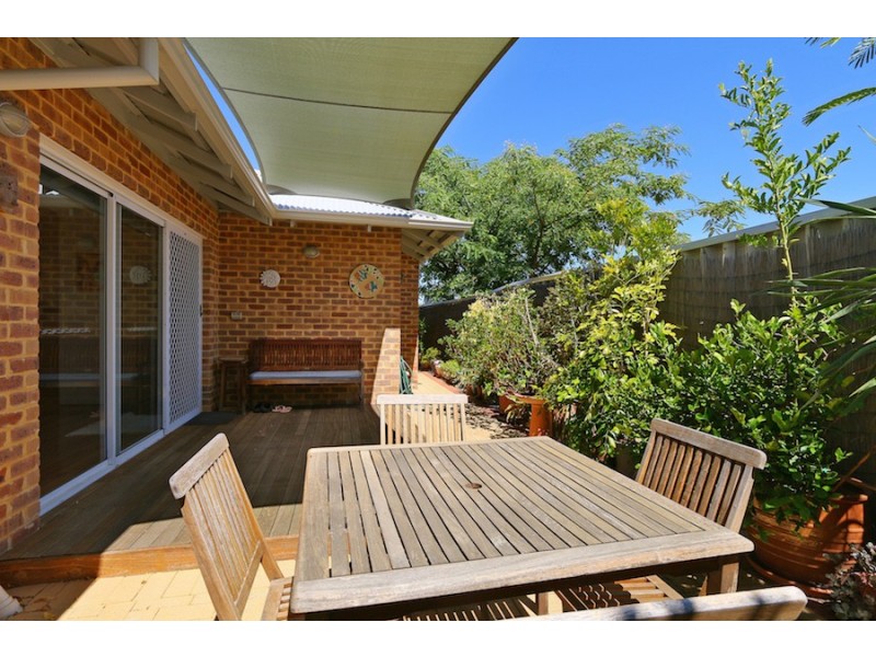 3A Ochiltree Way, Kardinya WA 6163