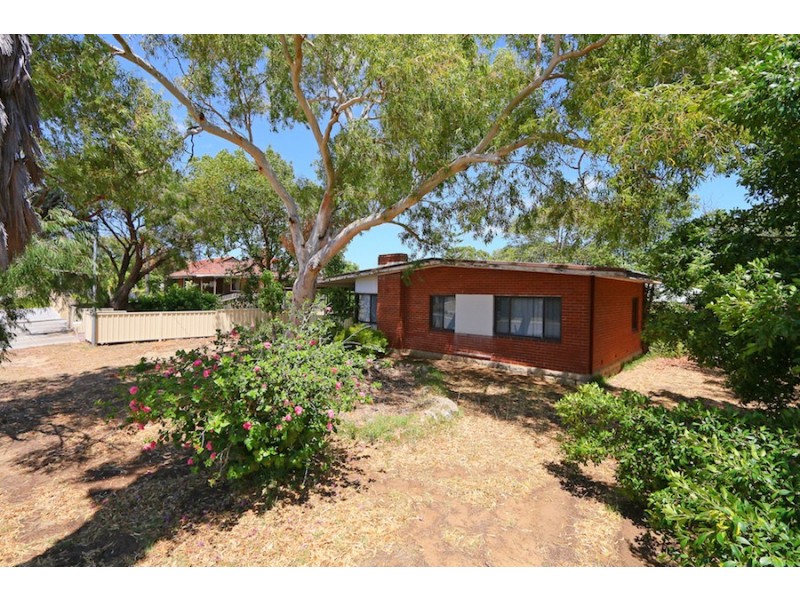 1 Hansen Street, Coolbellup WA 6163