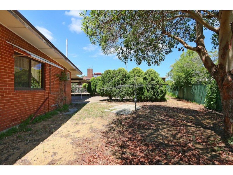 1 Hansen Street, Coolbellup WA 6163