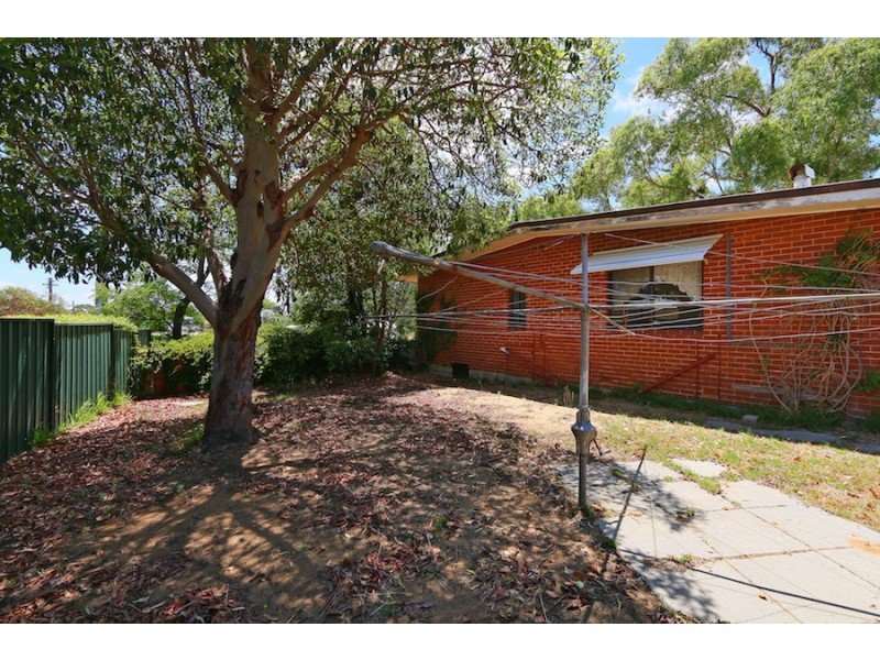 1 Hansen Street, Coolbellup WA 6163