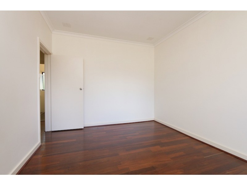 1 Hansen Street, Coolbellup WA 6163