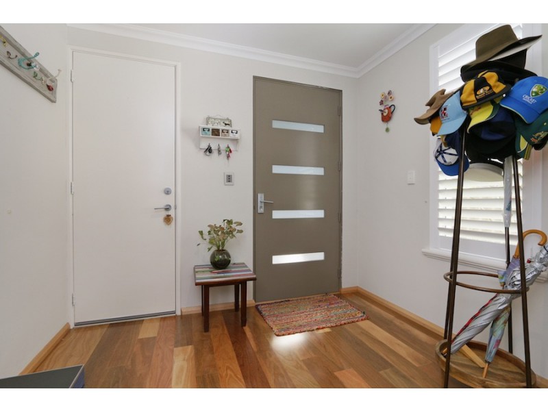 10A Walker Court, Kardinya WA 6163