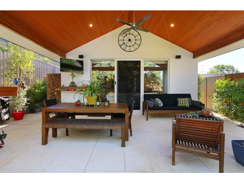 10A Walker Court, Kardinya WA 6163