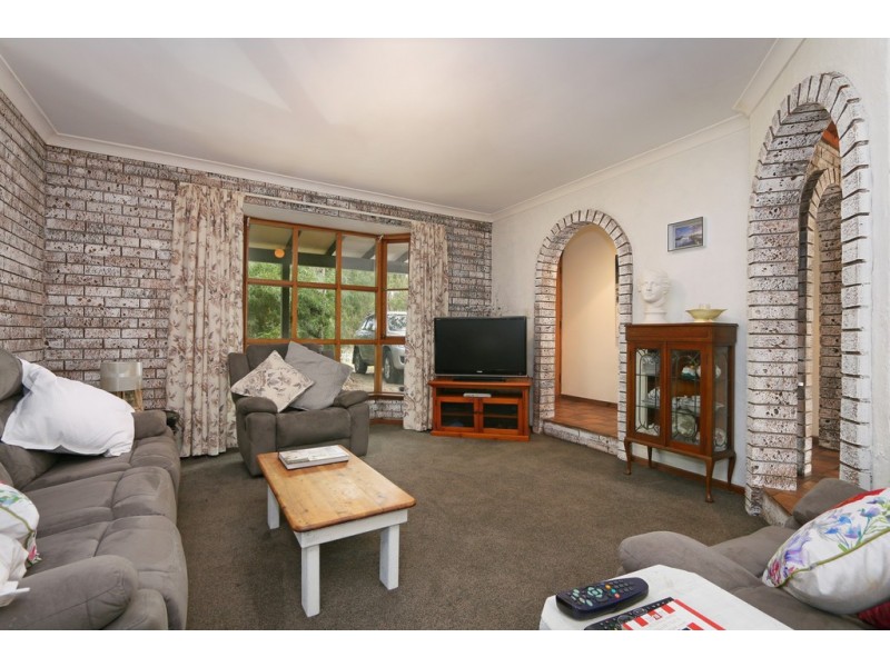 52 McCombe, Samson WA 6163