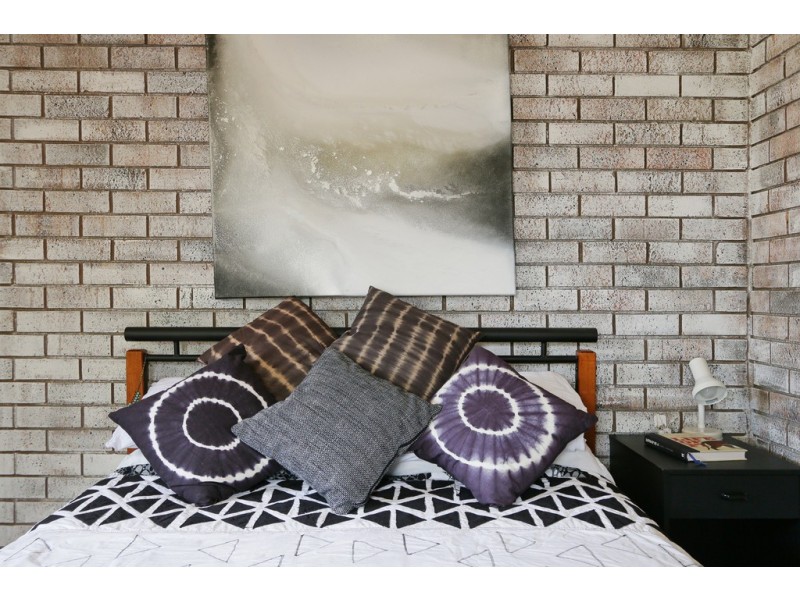 52 McCombe, Samson WA 6163