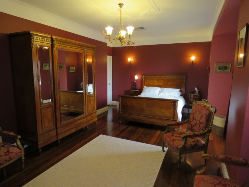 22 Bradbury Way, Samson WA 6163