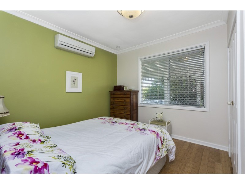 17 Dunford Street, Willagee WA 6156