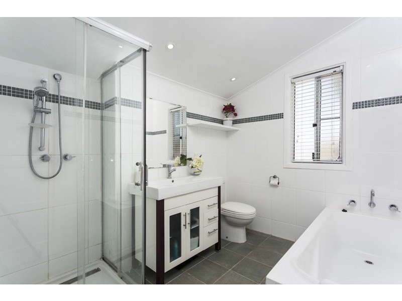 17 Dunford Street, Willagee WA 6156