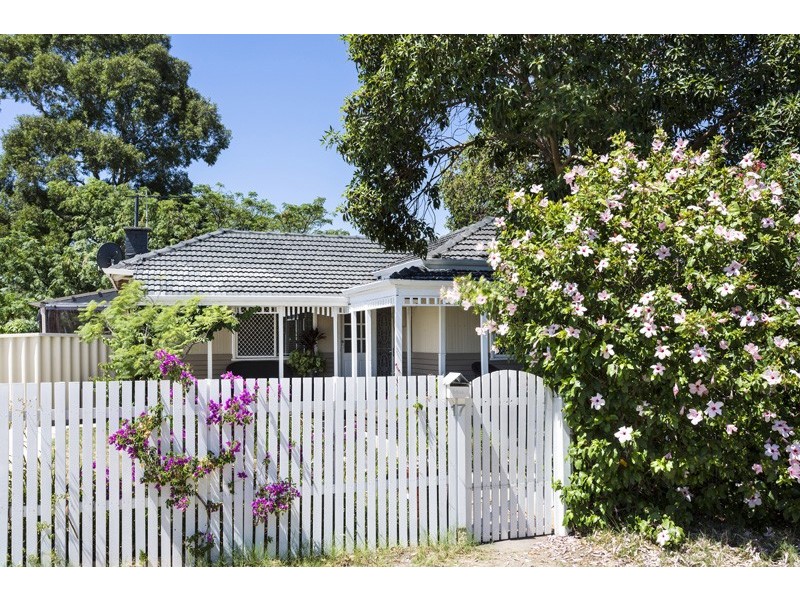 17 Dunford Street, Willagee WA 6156