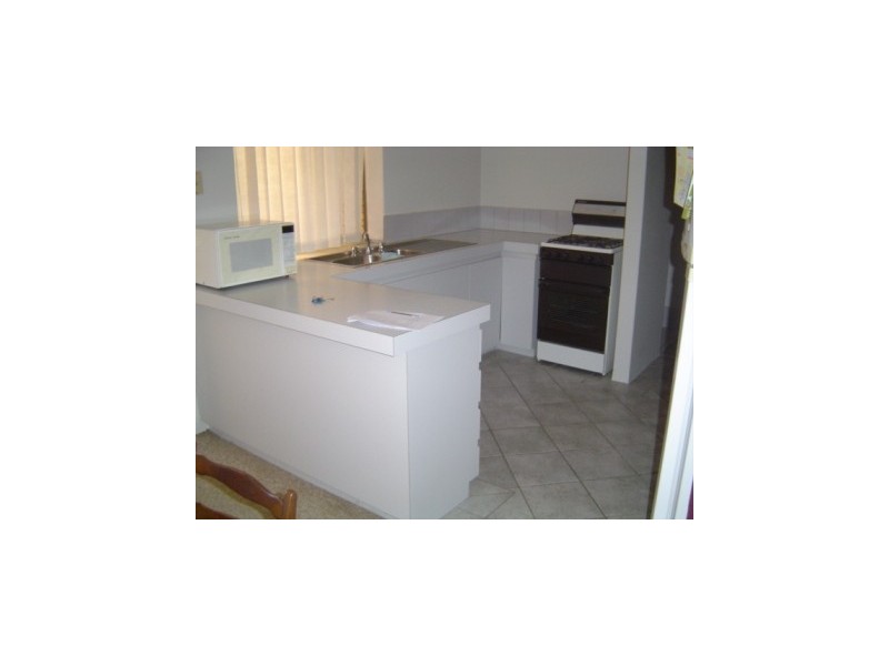 18/1-3 Stanbury Place, Kardinya WA 6163