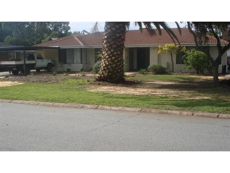 4 COPPERWAITE ROAD, Kardinya WA 6163