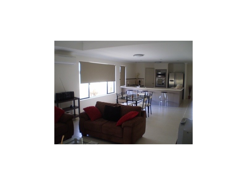 6 Claiborne Vista, Success WA 6164