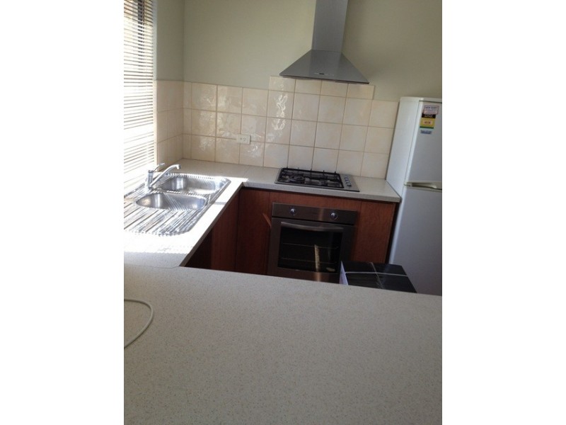 2/27 Ashburton Street, Bentley WA 6102