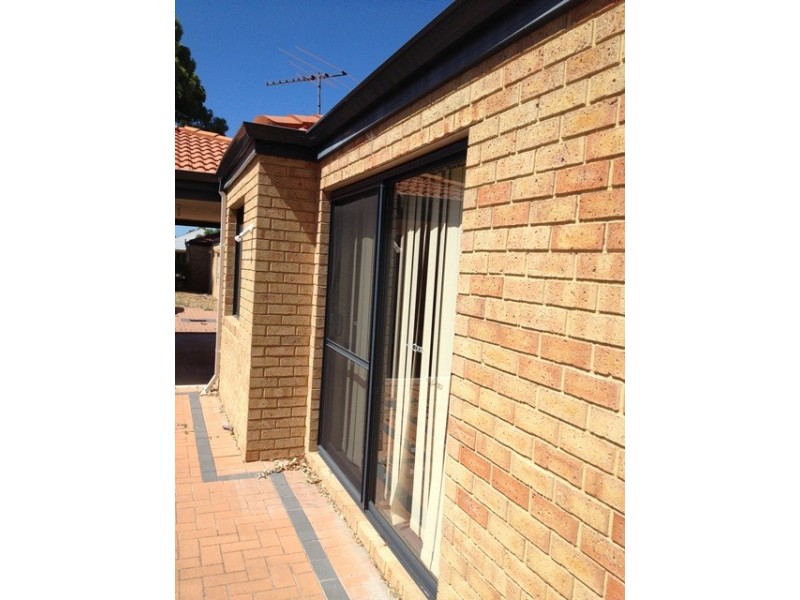 2/27 Ashburton Street, Bentley WA 6102