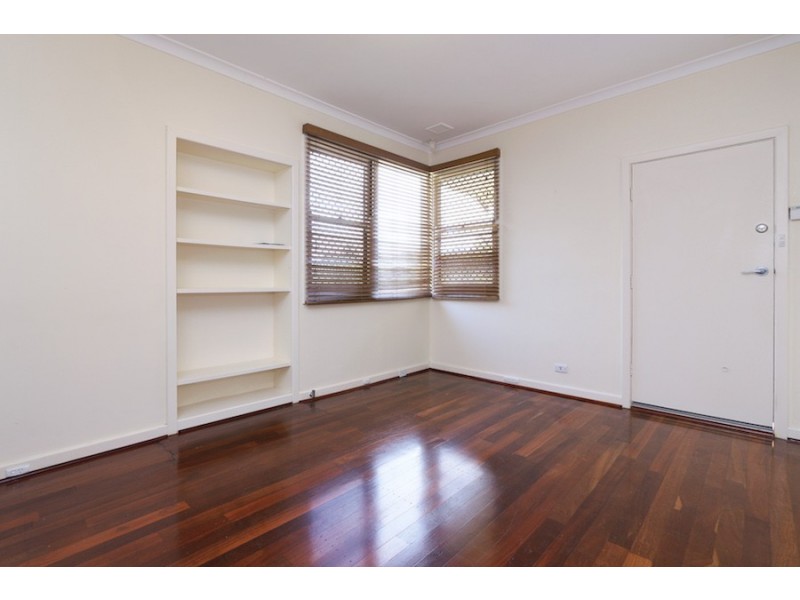 17 Cordelia Avenue, Coolbellup WA 6163