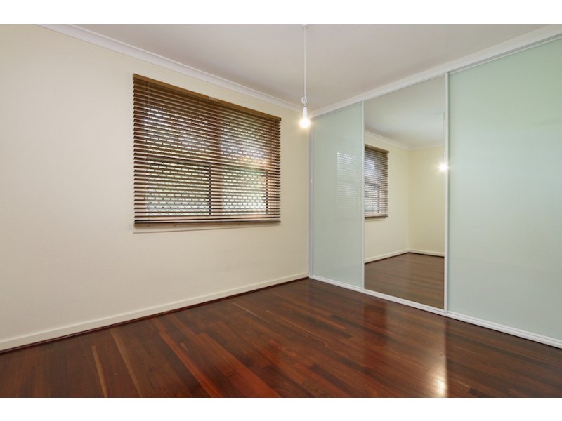 17 Cordelia Avenue, Coolbellup WA 6163
